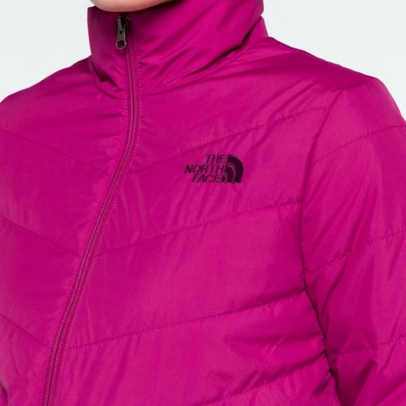 North face pink jacket - Picture 4 of 7